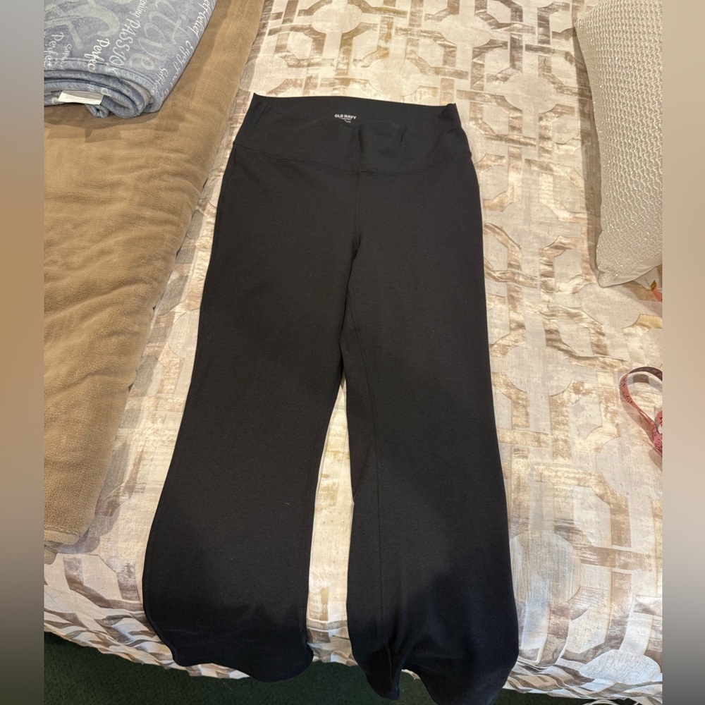 Old Navy Extra High-Waisted CloudComfy Boot-Cut Leggings Women's EUC